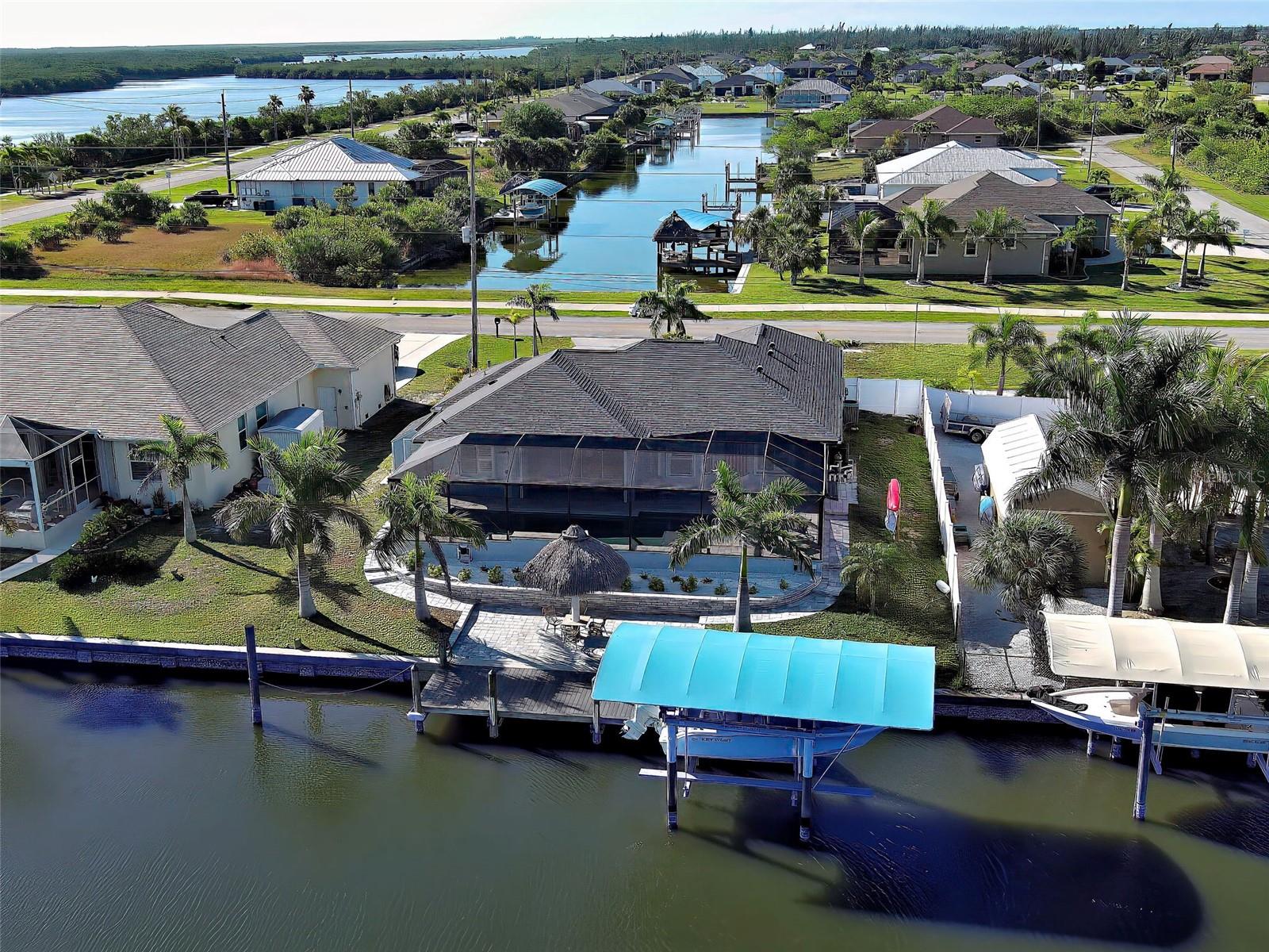 8577 Calumet Blvd, FL