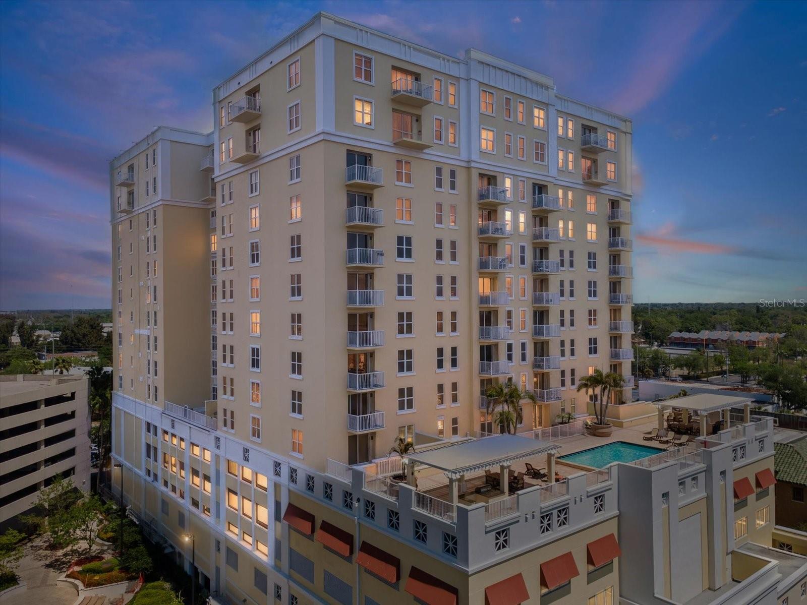 628 Cleveland Street, FL