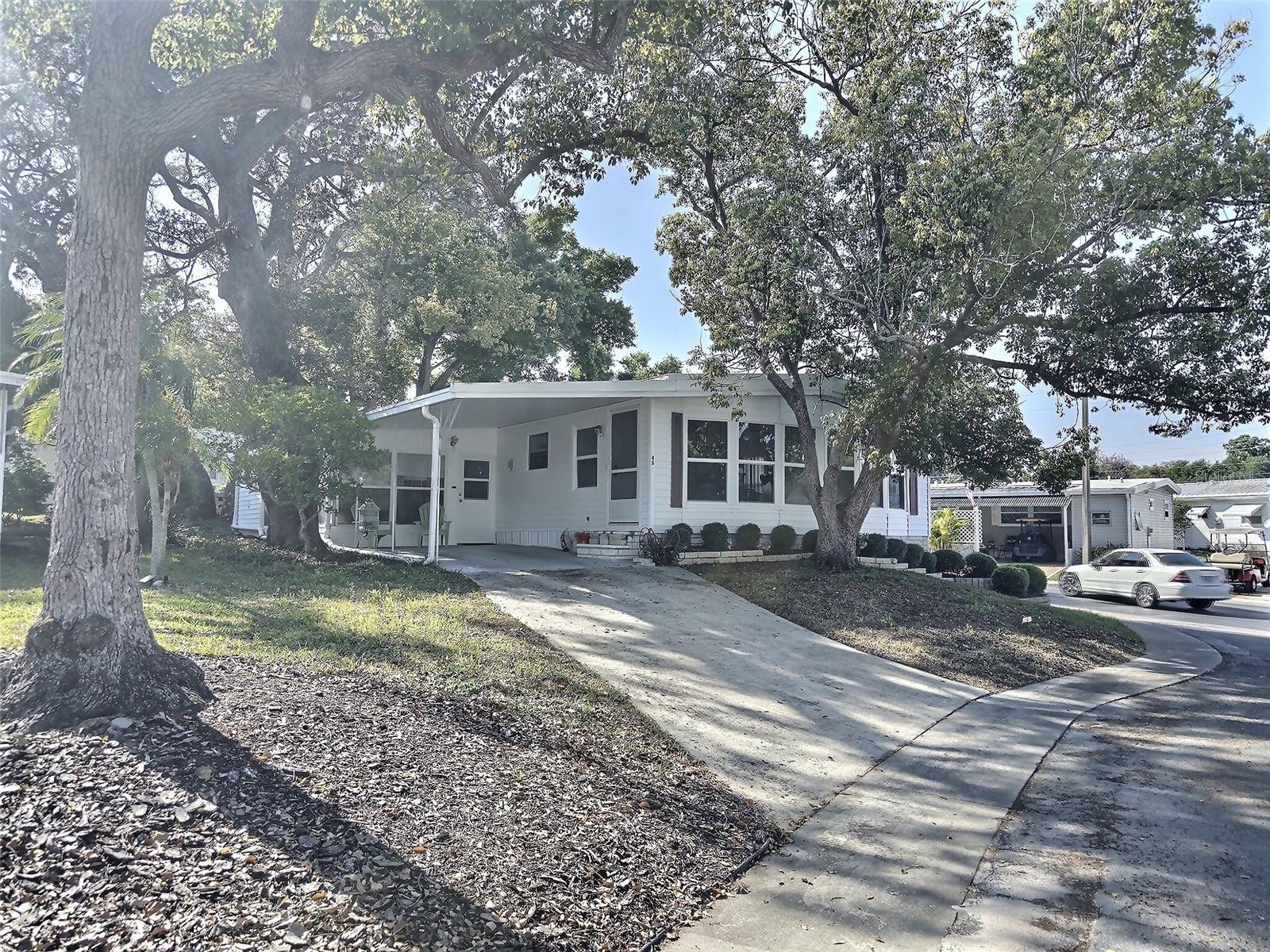 46 Palm Forest Drive, FL