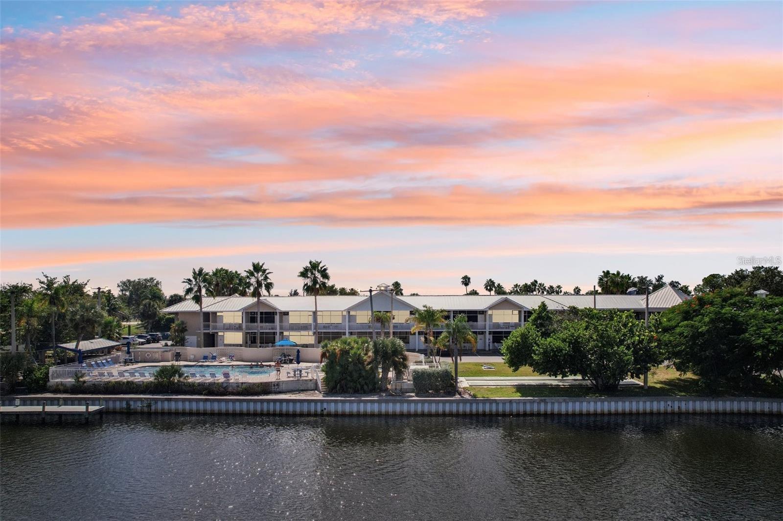 611 B Destiny Drive, FL