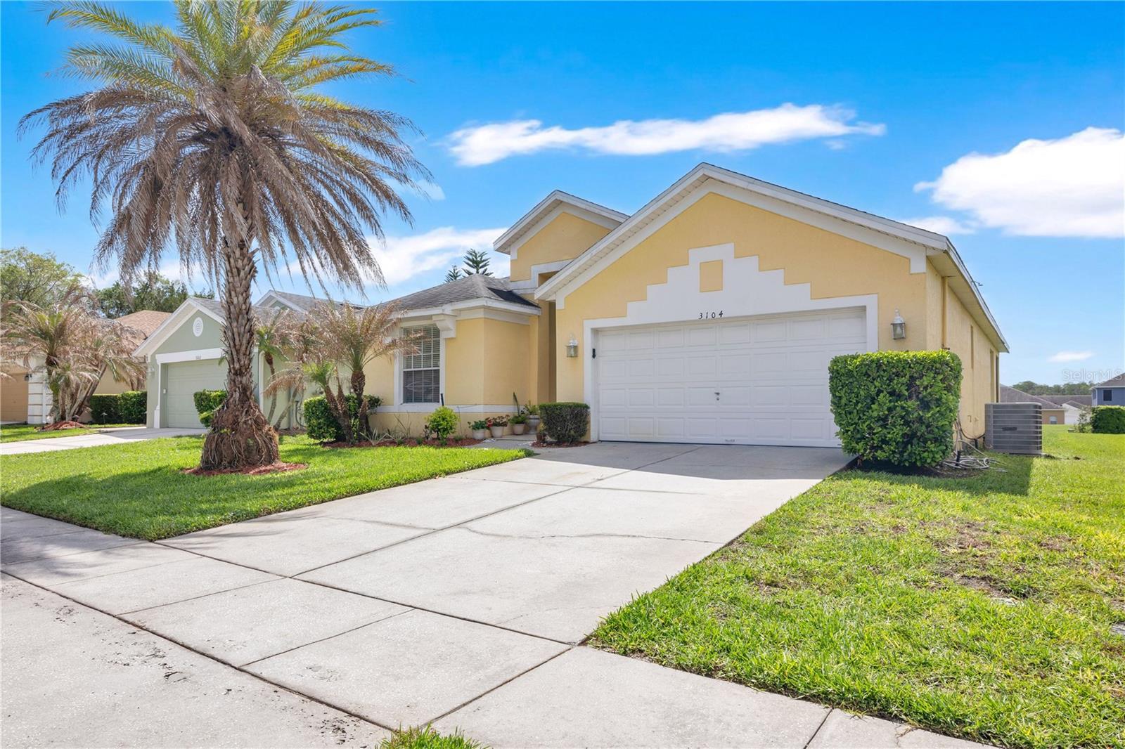 3104 Stonehurst Circle, FL