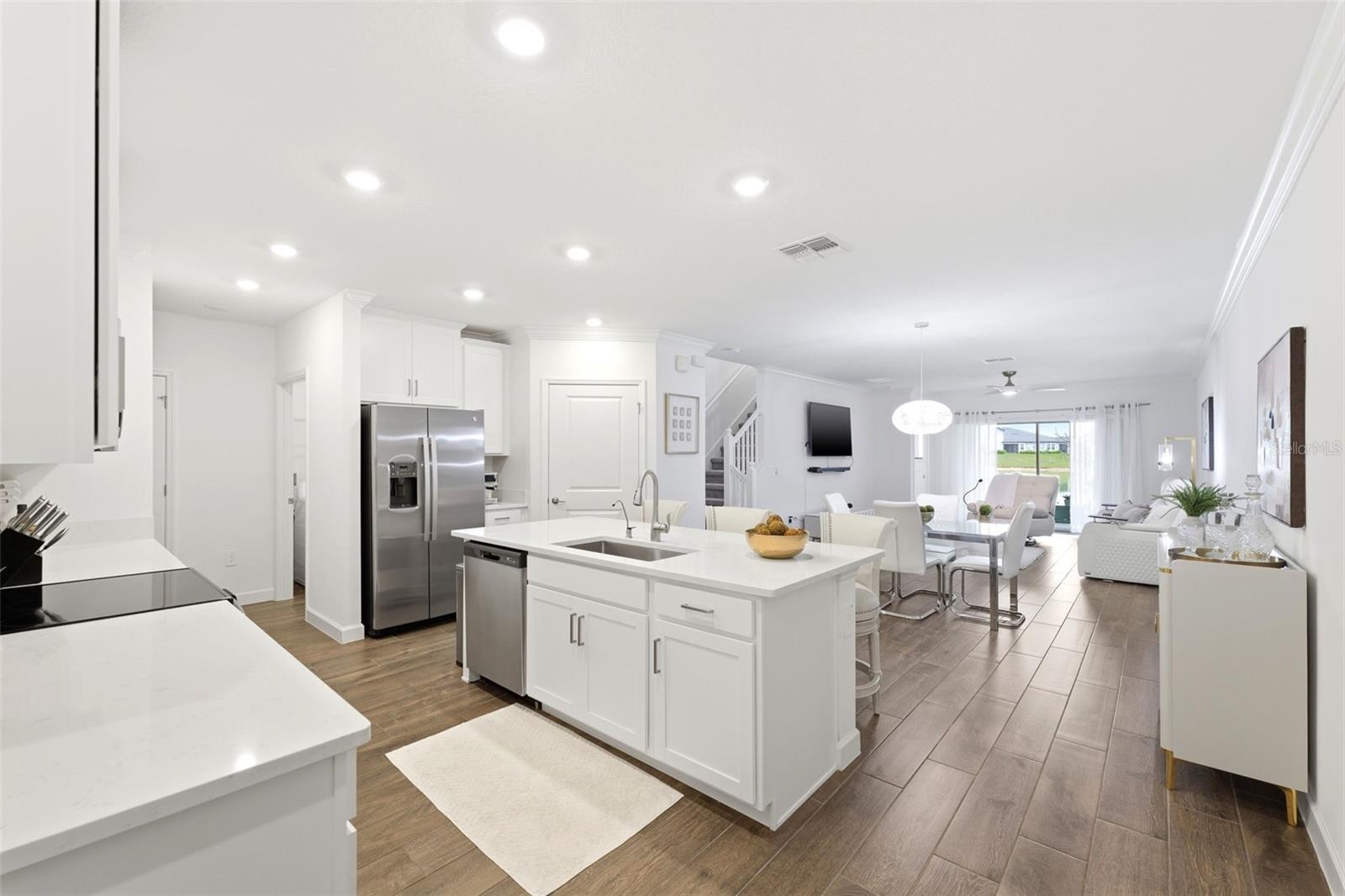 10799 Gable Dig Loop, FL