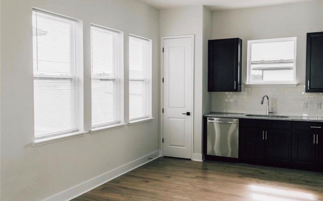 6824 Bridgman Street Alley, FL