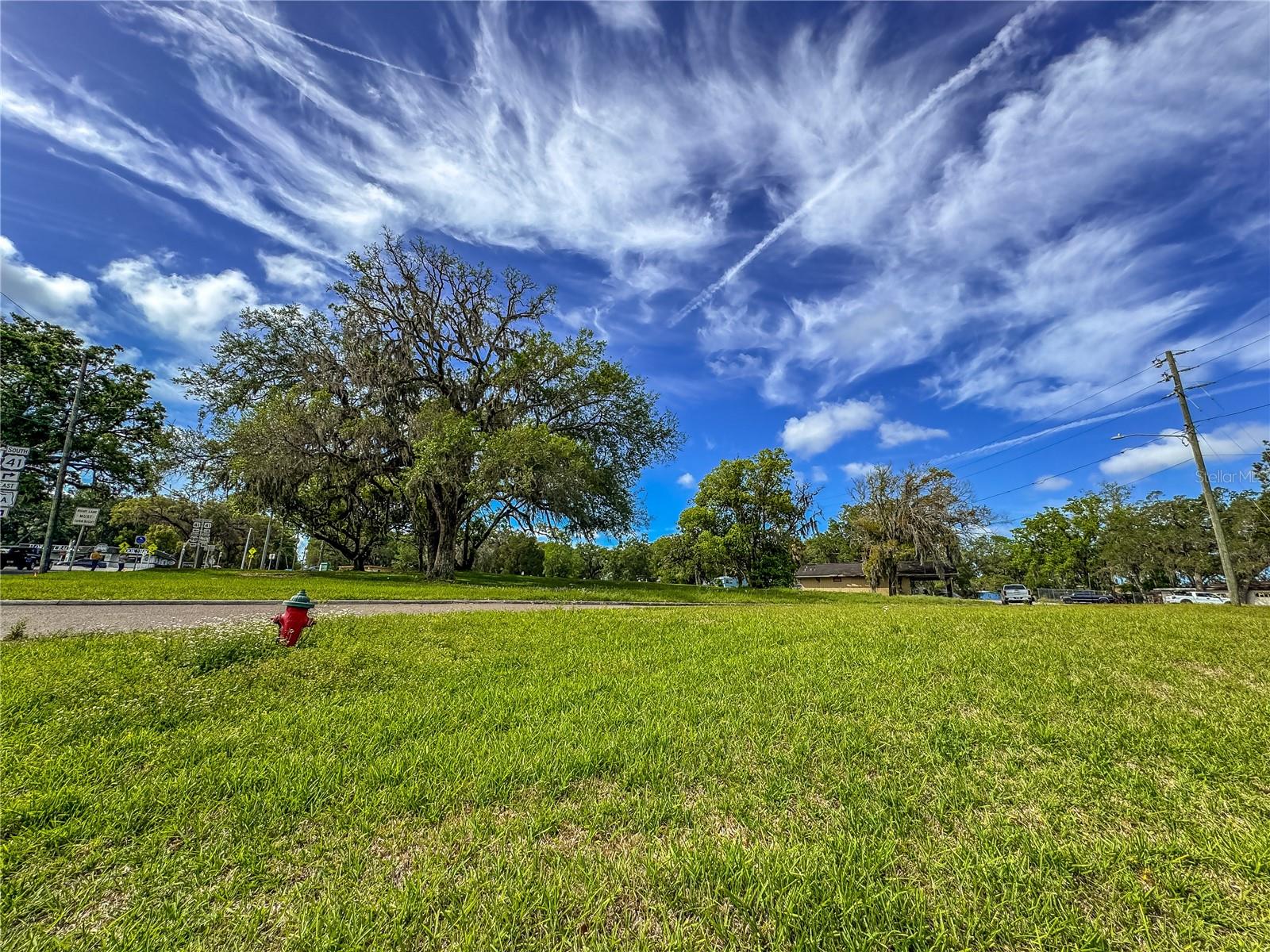 615 Old Hospital Drive, FL