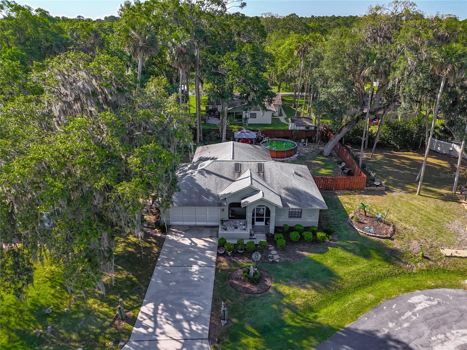 27 Black Hawk Place, FL