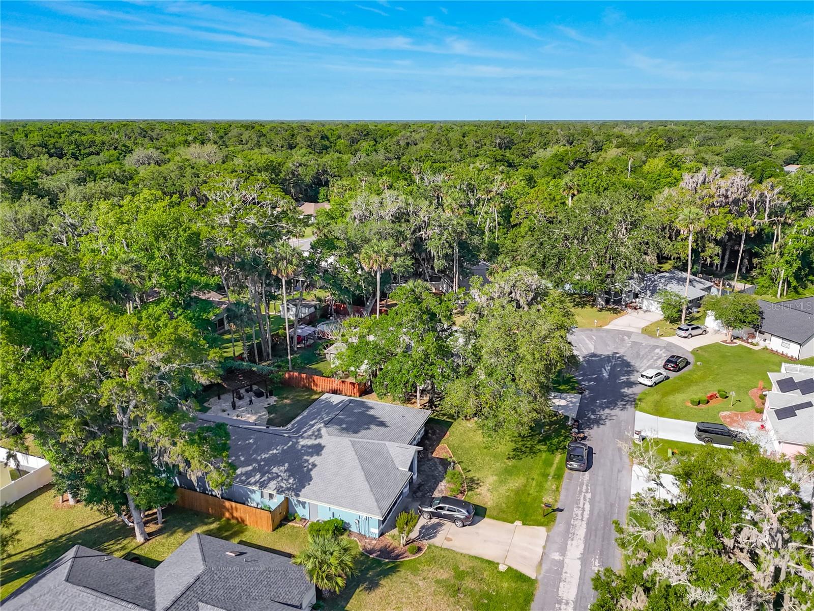 27 Black Hawk Place, FL