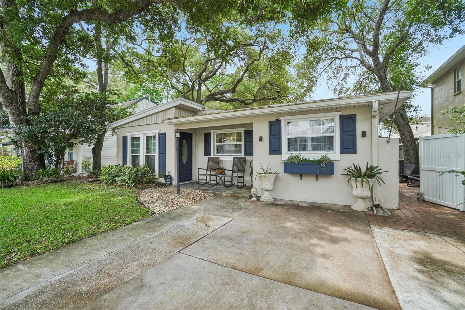 3218 Oakellar Avenue, FL