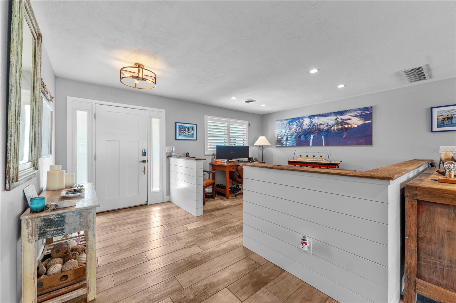 118 Coral Way, FL