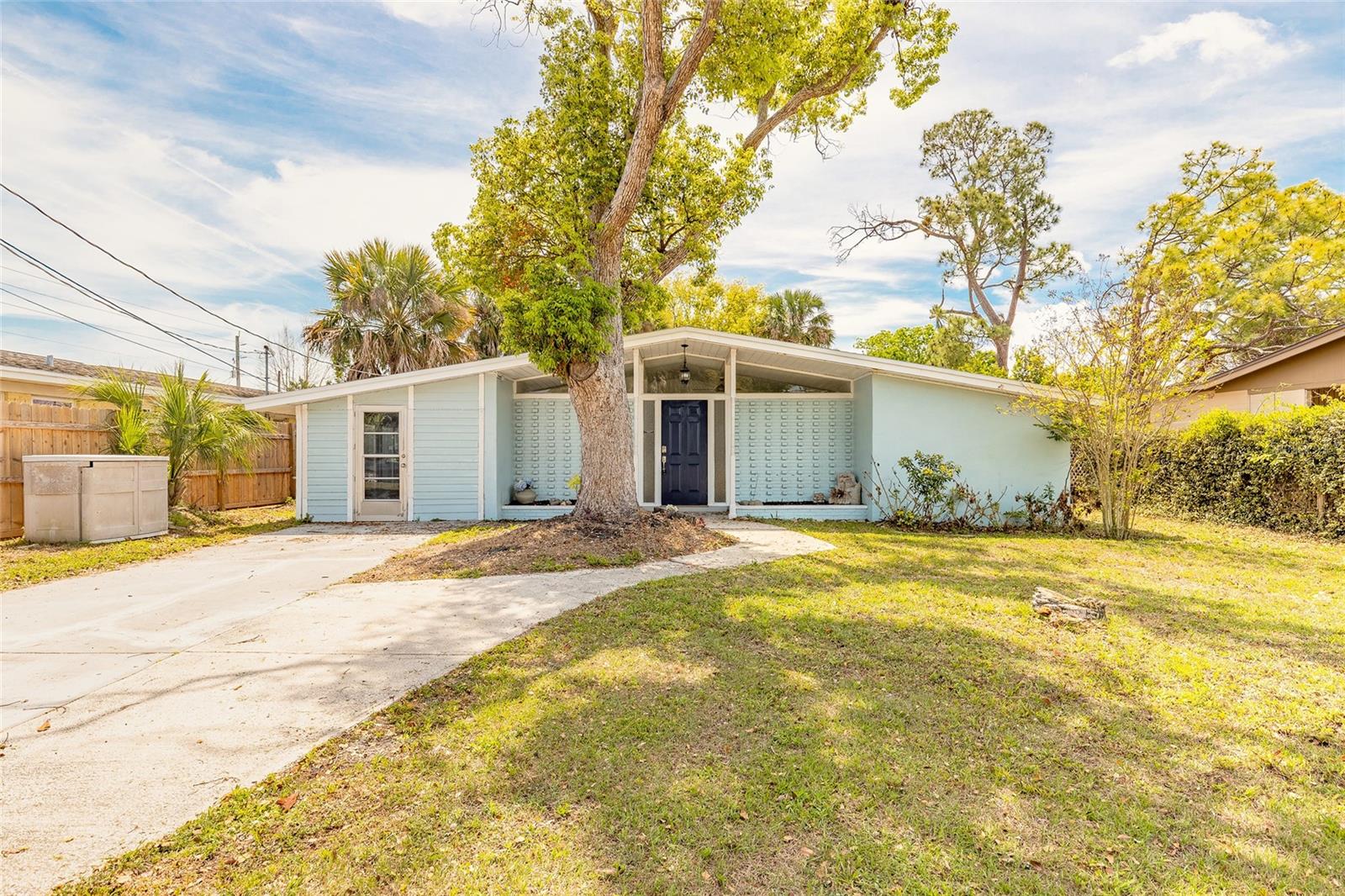 304 Fox Place, FL