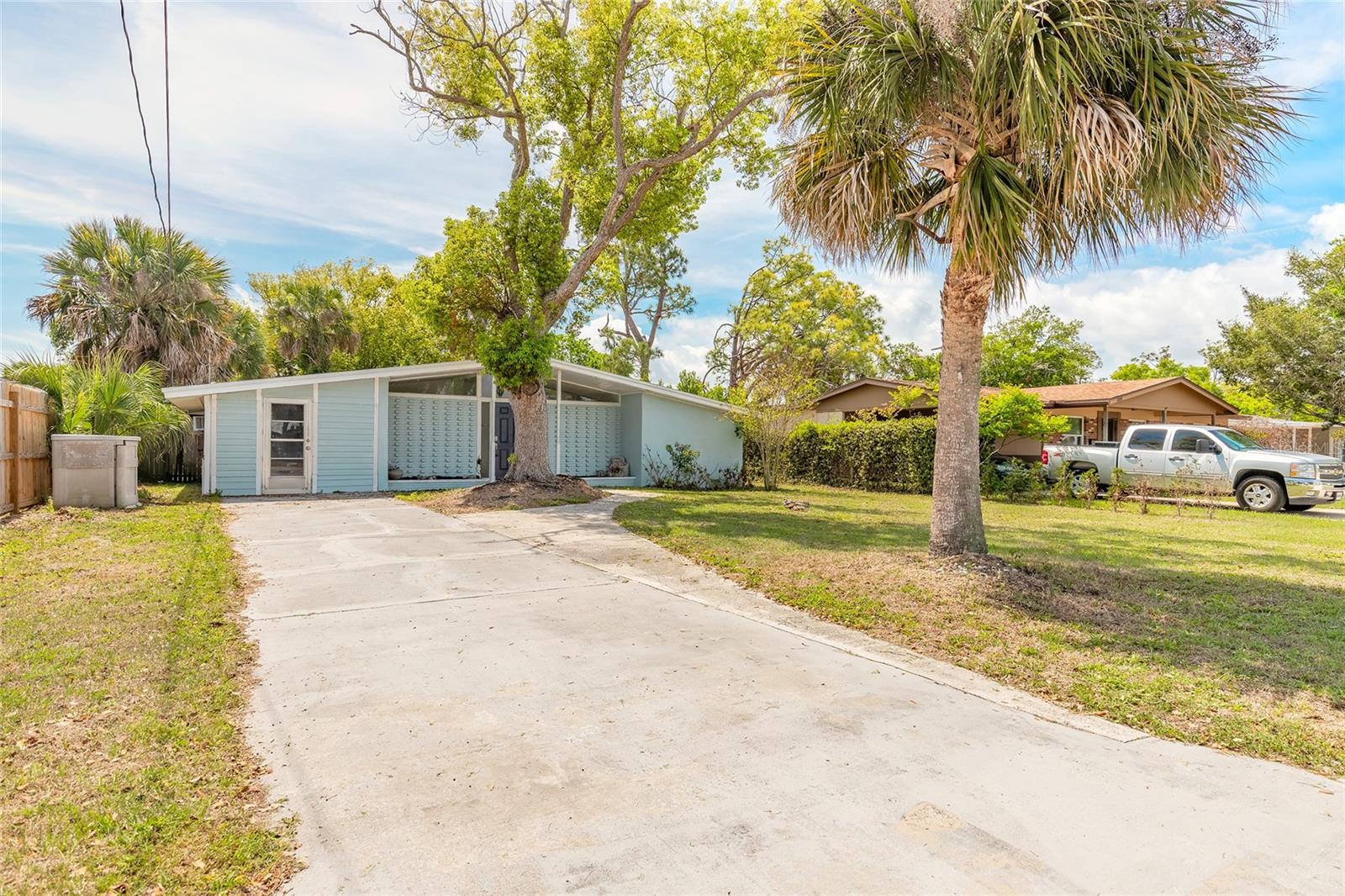 304 Fox Place, FL