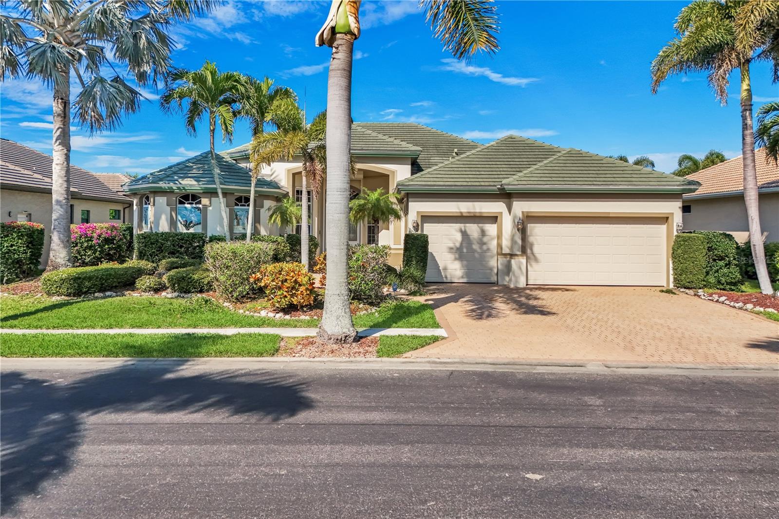15930 Catalpa Cove Dr, FL