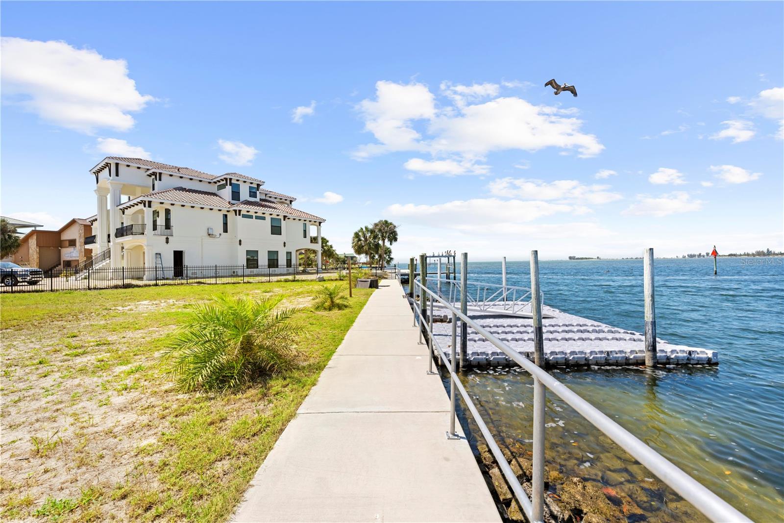 3387 Gulf Winds Circle, FL
