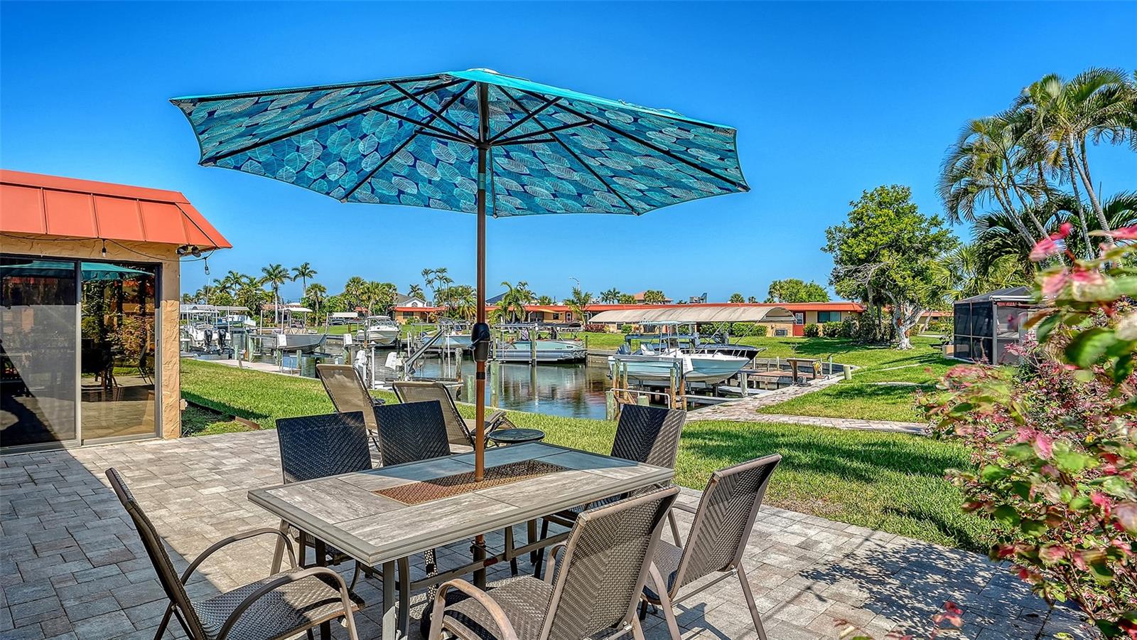 9538 Azure Cv, FL