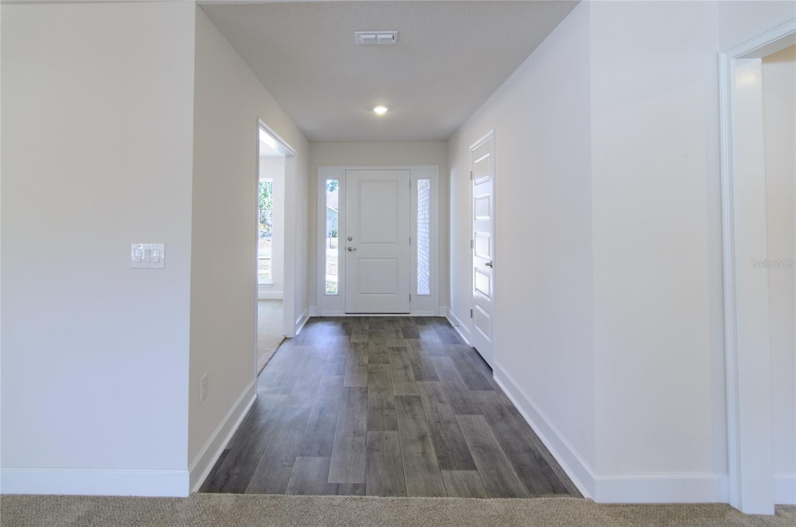 2 Seckel Court, FL