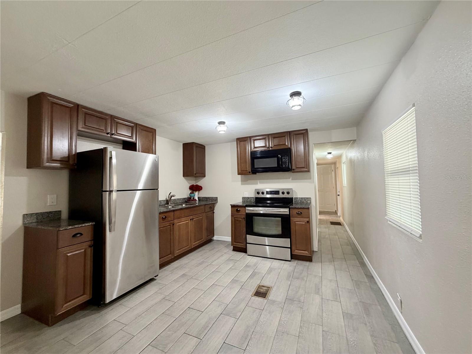 7037 Lofty Drive, FL