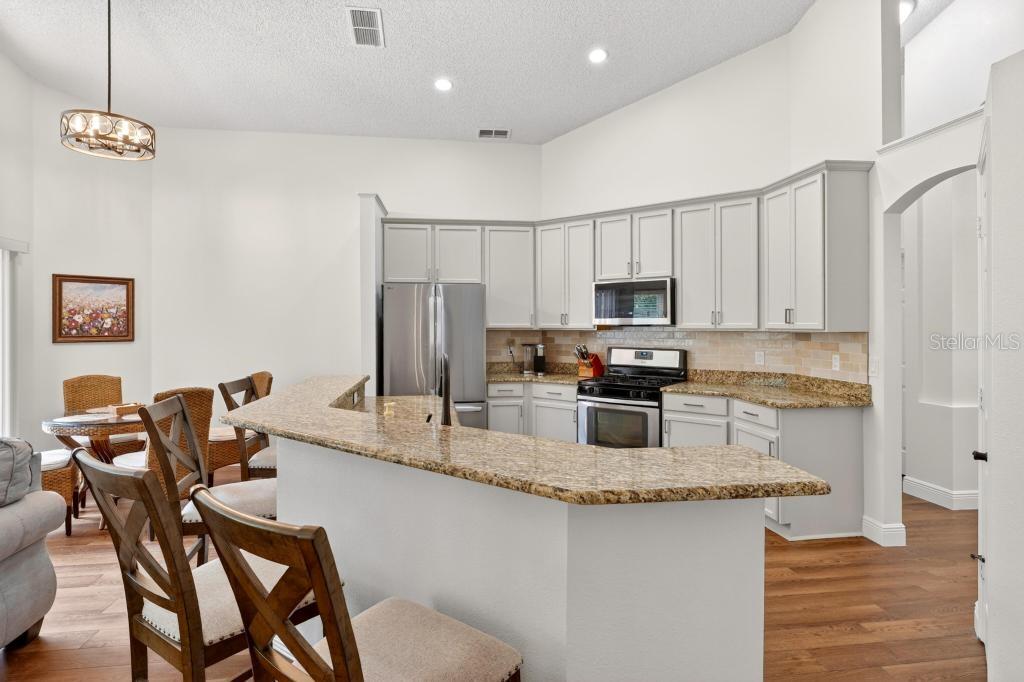 5477 Glen Oak Place, FL