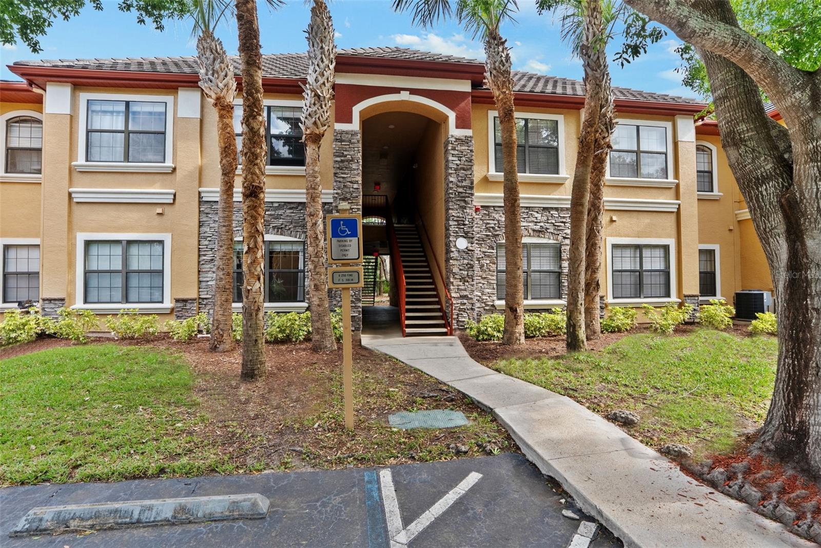 2141 Portofino Place, FL