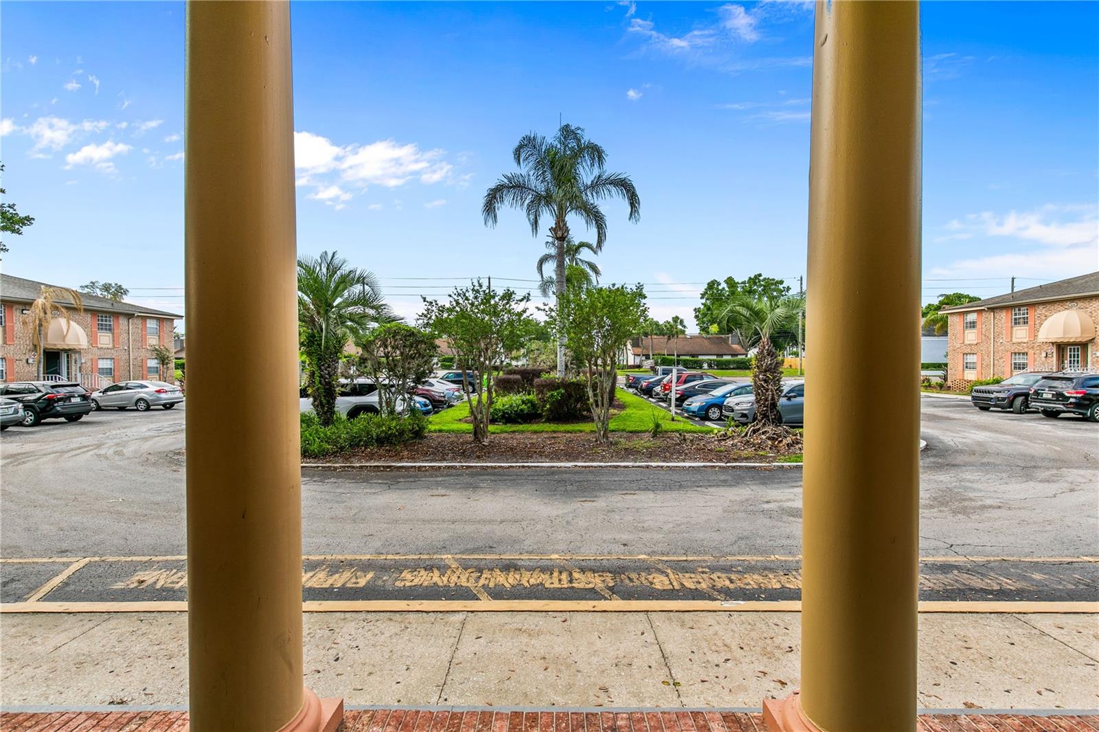 416 Banyon Tree Circle, FL