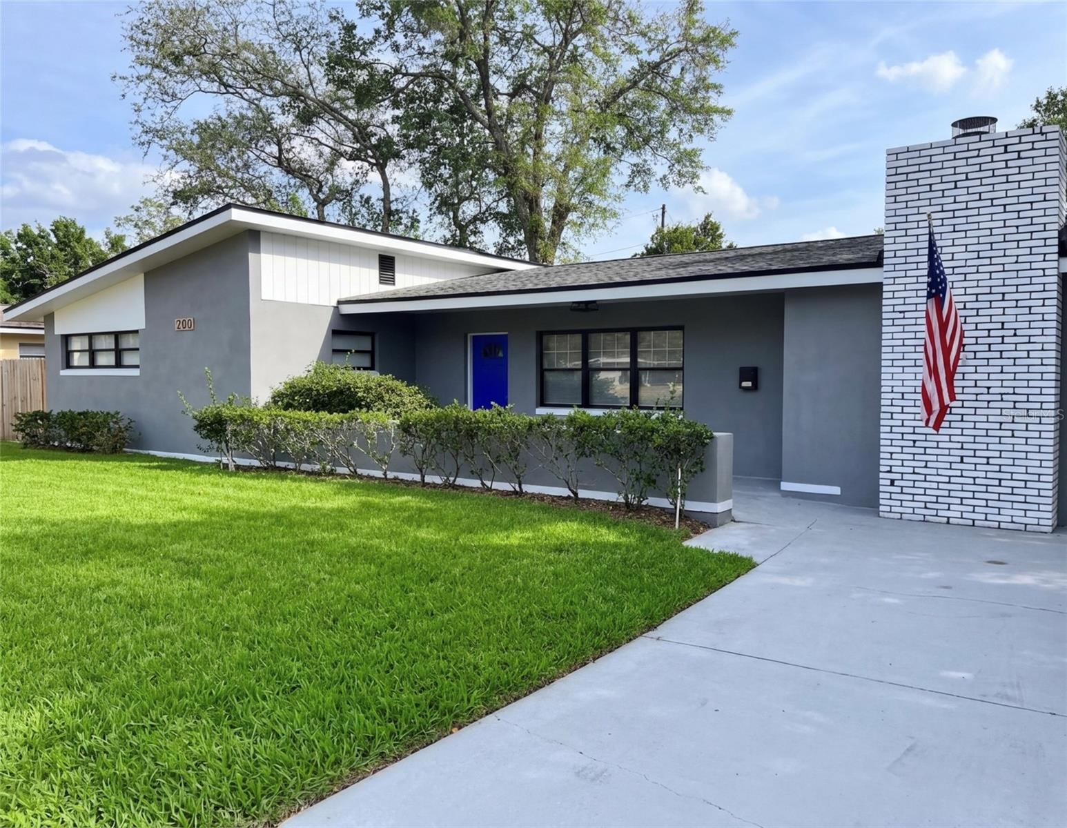 200 Spartan Drive, FL