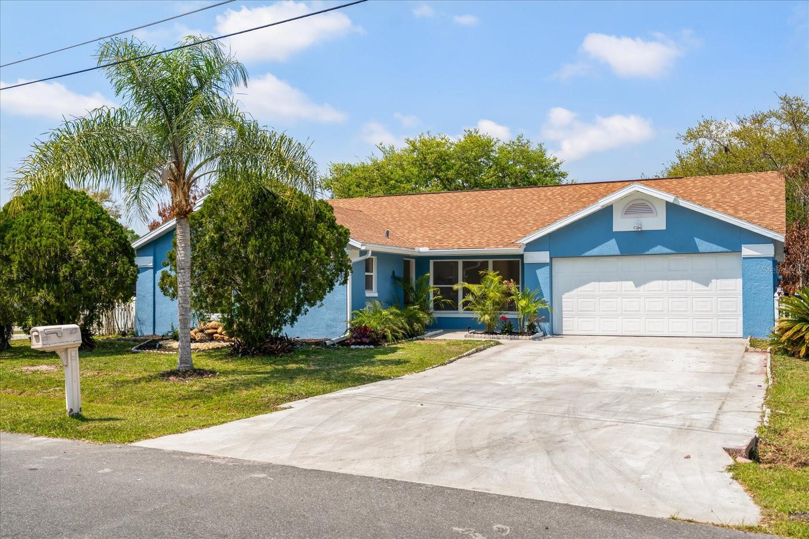 760 Del Prado Dr, FL