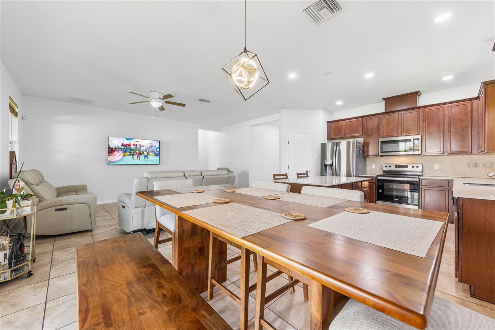 12216 Prairie Plantation Way, FL
