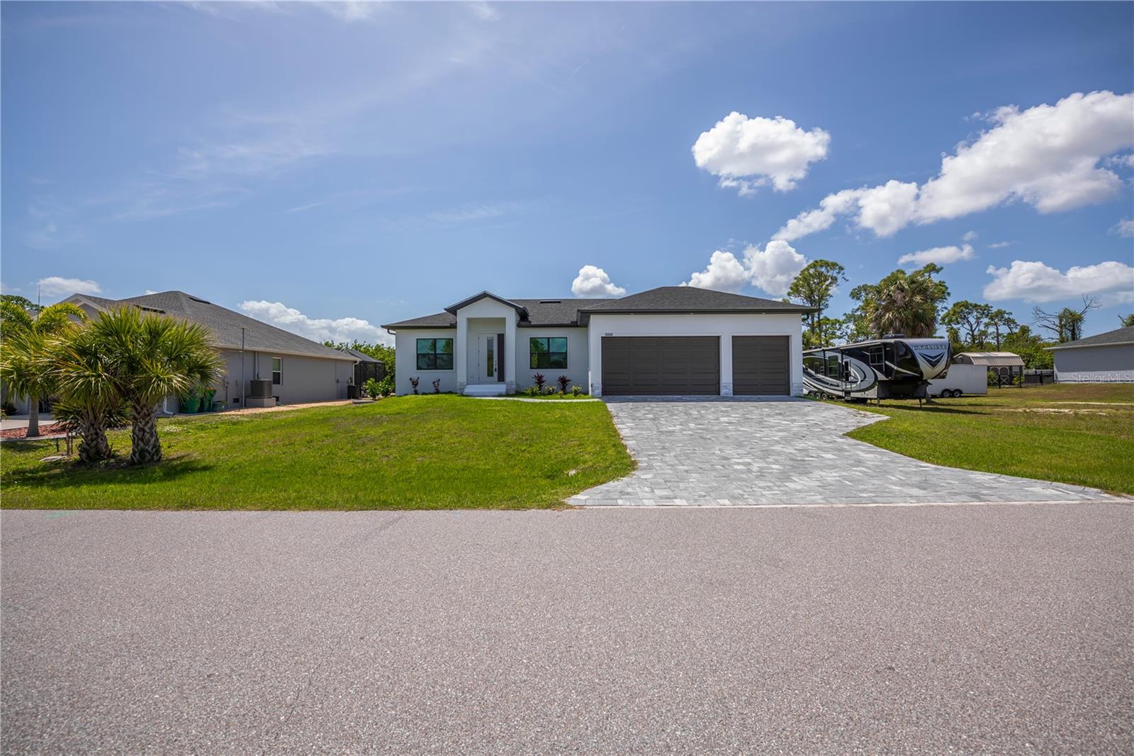 15089 Aldama Circle, FL