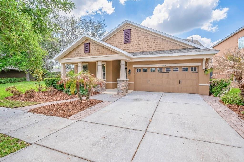 15721 Oakleaf Run Drive, FL