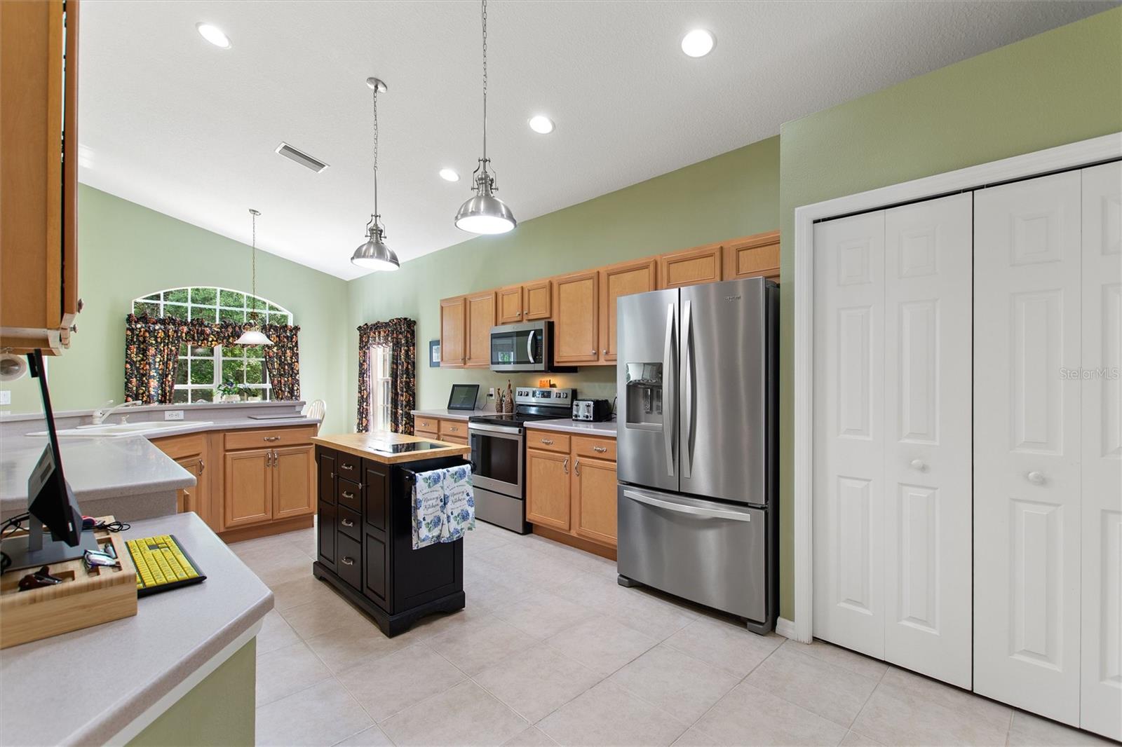 612 Vista Oaks Way, FL