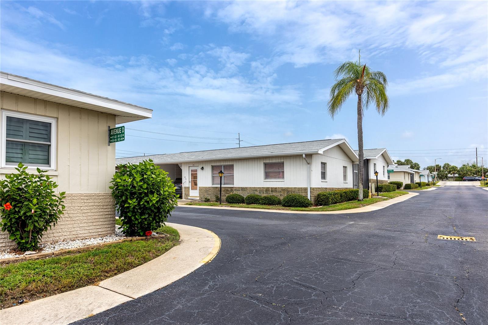 12400 Park Boulevard, FL