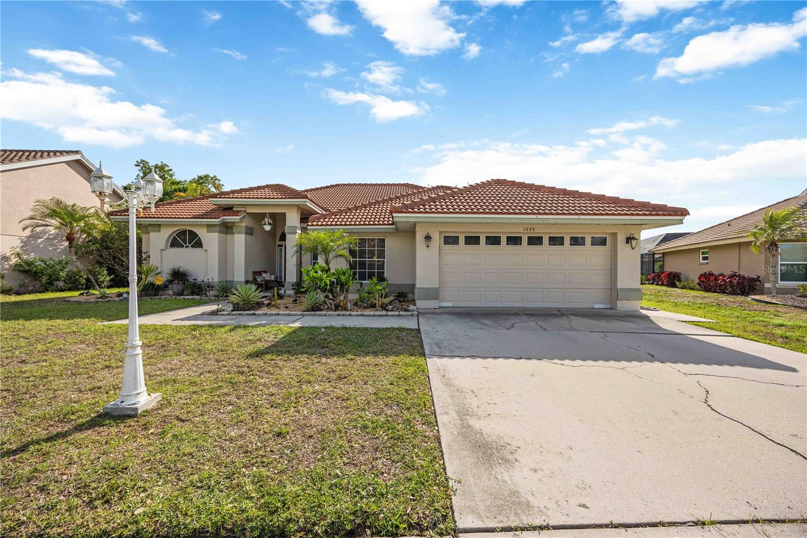 1223 Whitney Drive, FL
