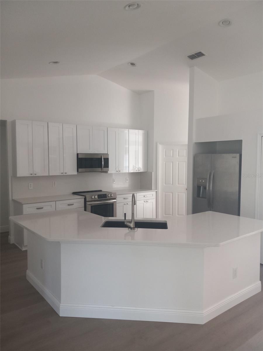 2477 Thacker Trail, FL