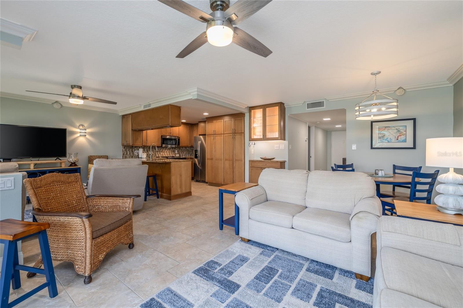 4501 Atlantic Avenue, FL