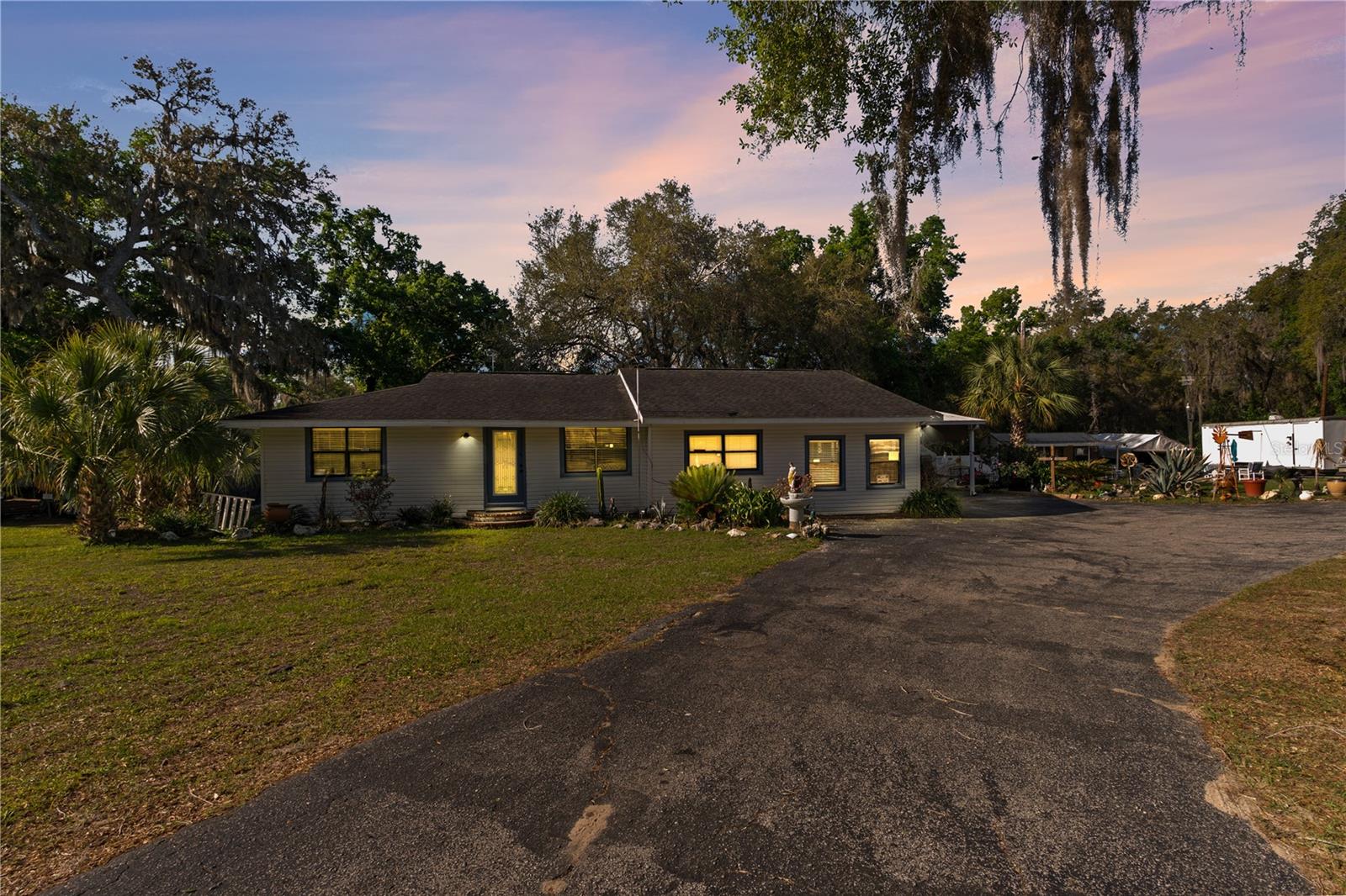 270 Mcclendon Street, FL