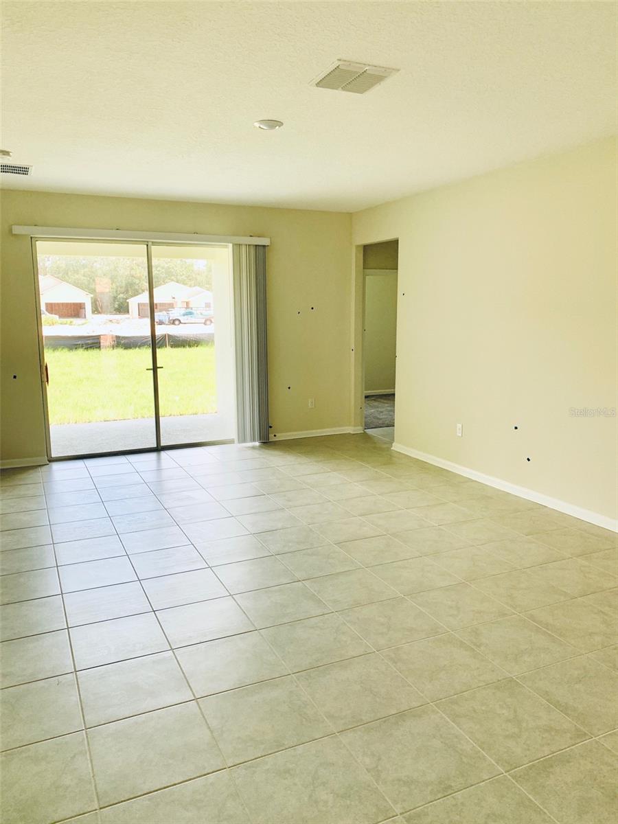 16440 Champlain Street, FL