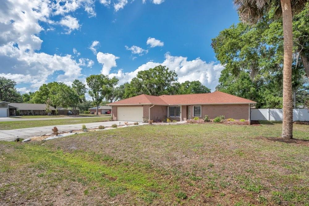 3575 Lark Ln, FL
