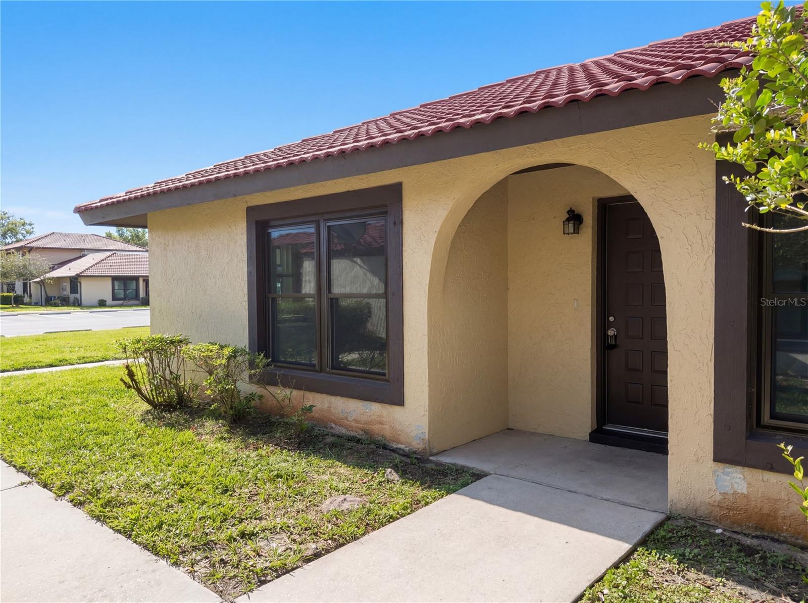 444 Hunter Circle, FL
