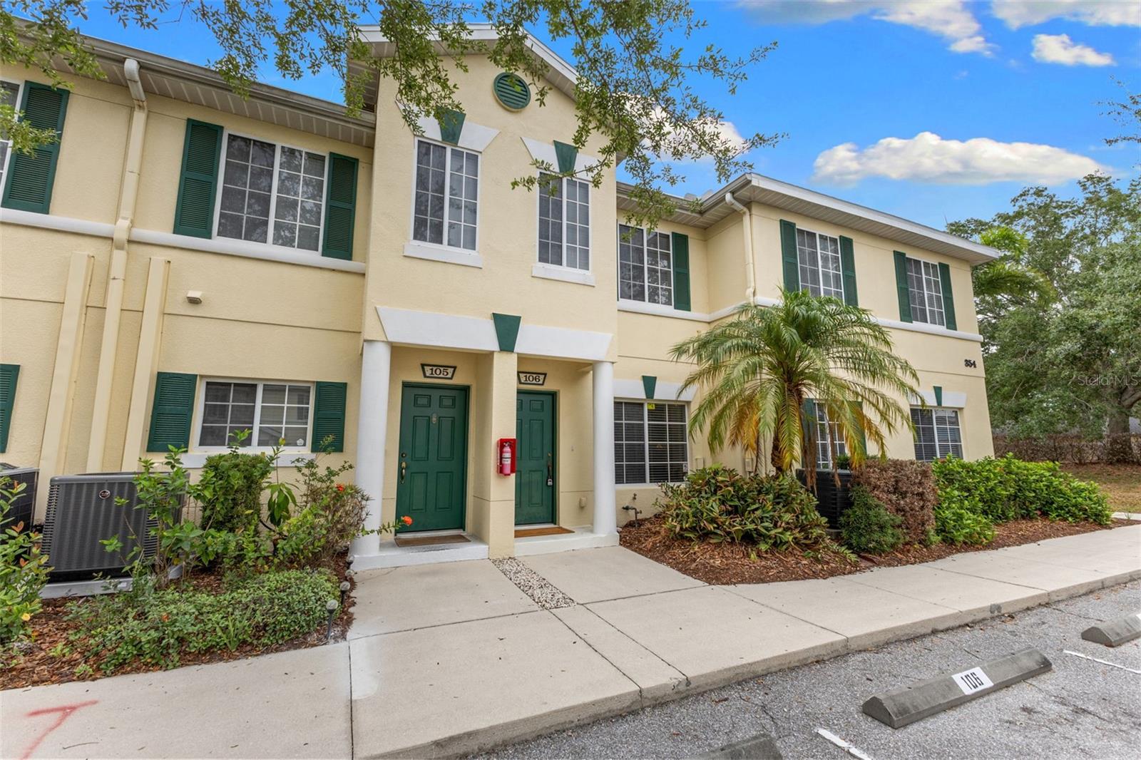 354 Cape Harbour Loop, FL