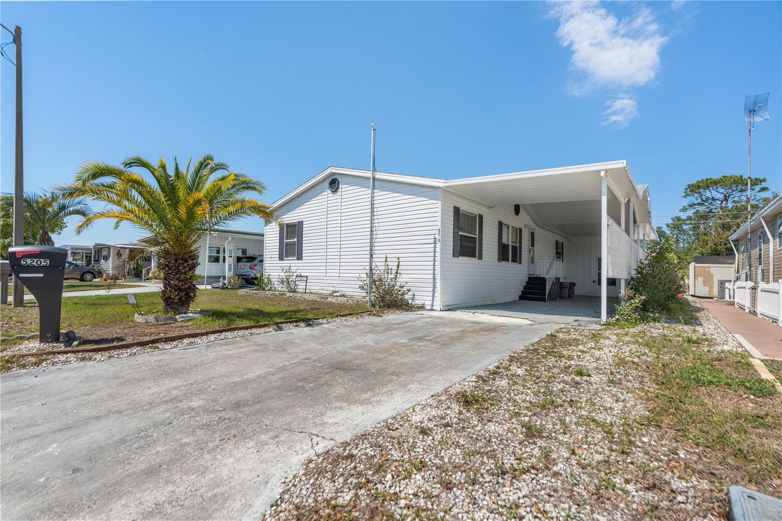 5205 Botany Drive, FL