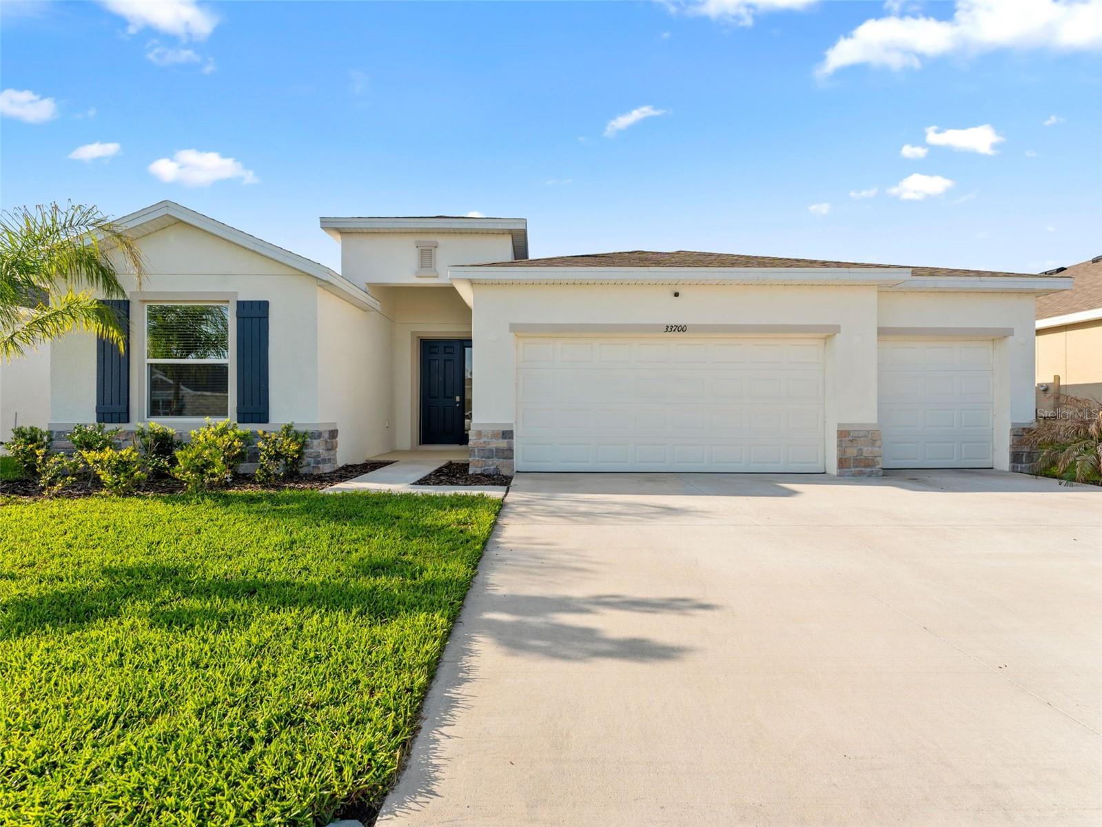 33700 Hamilton Hill Lane, FL