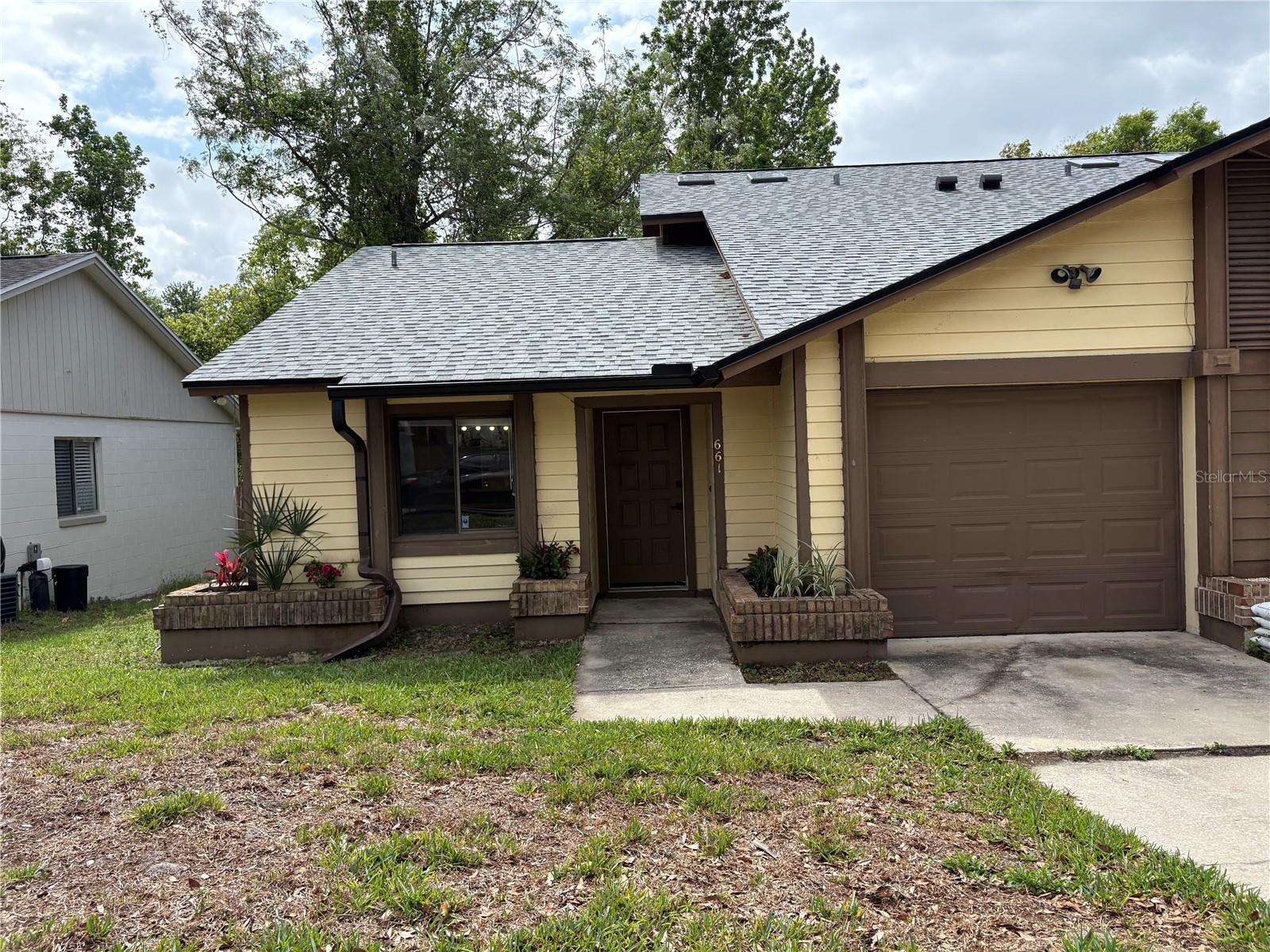 661 N Wildflower Ct, FL