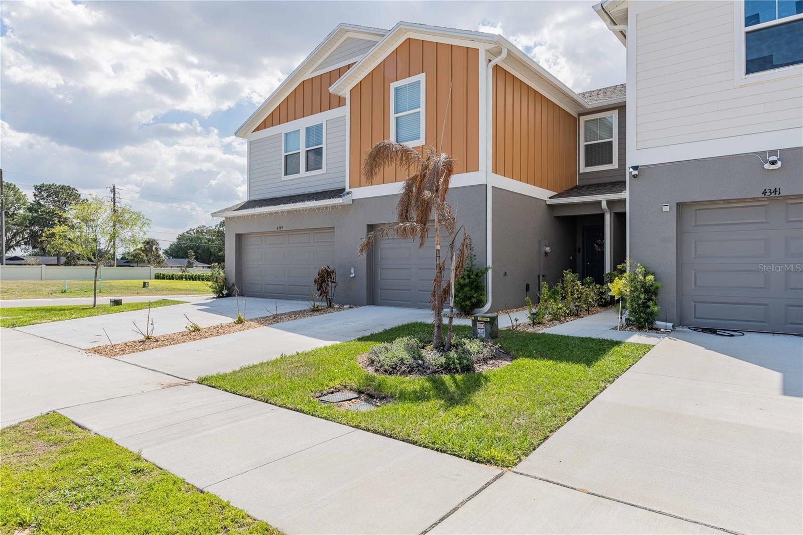 4345 Hillock Boulevard, FL
