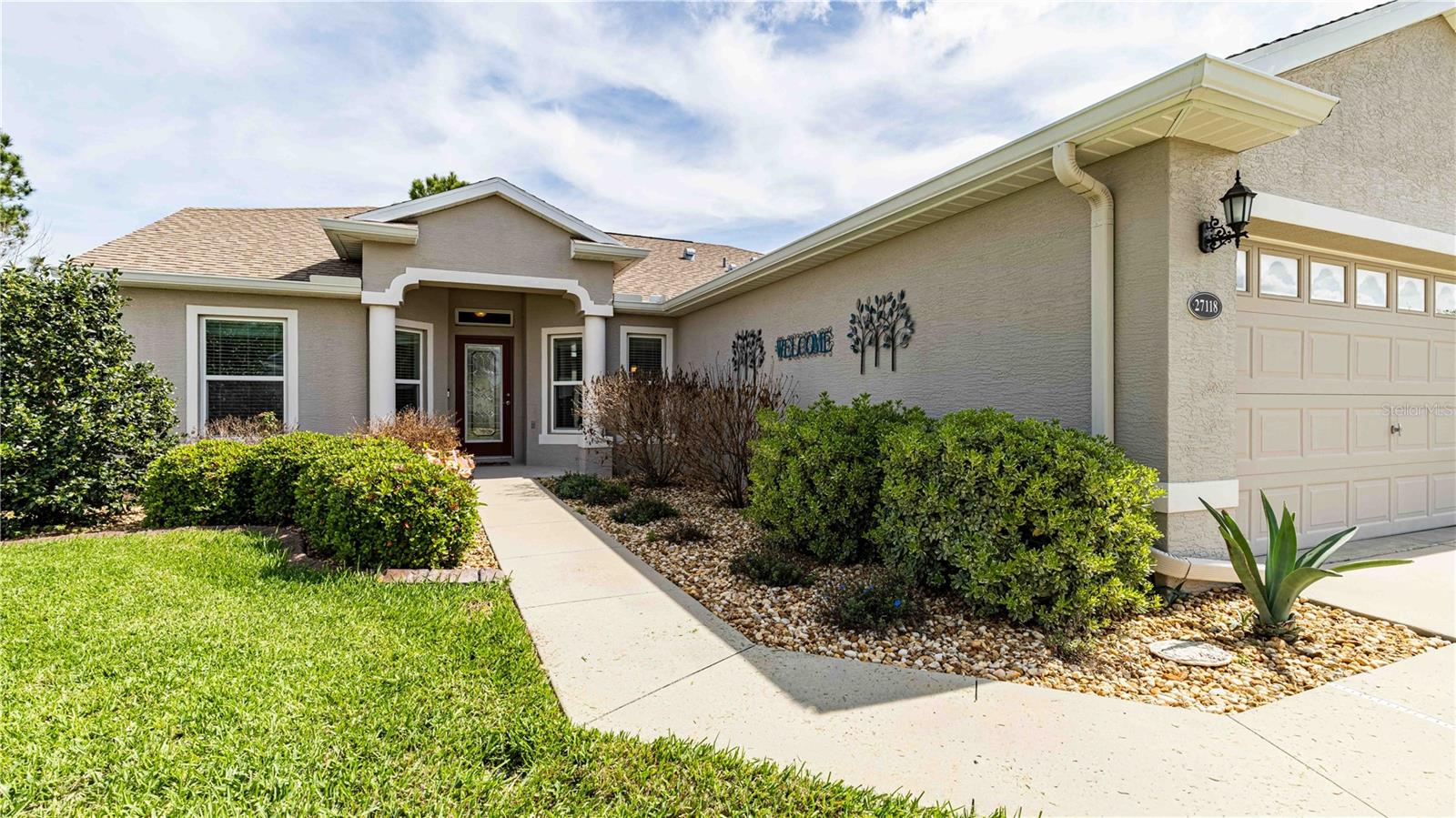 27118 Roanoke Dr, FL