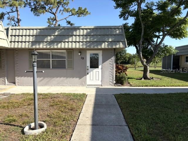 201 Kings Blvd #19, FL