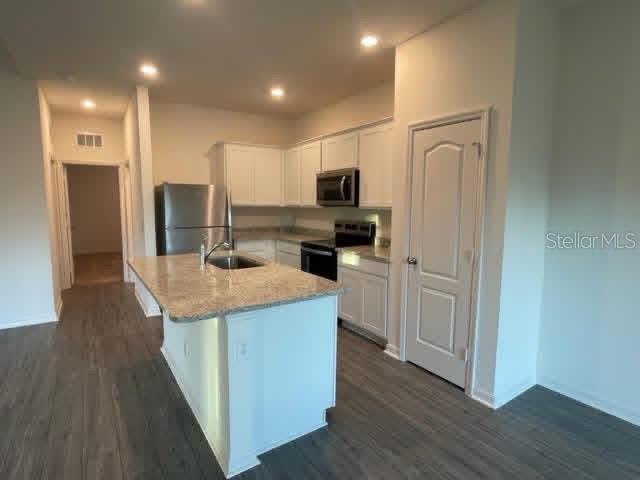 308 Bass Court, FL