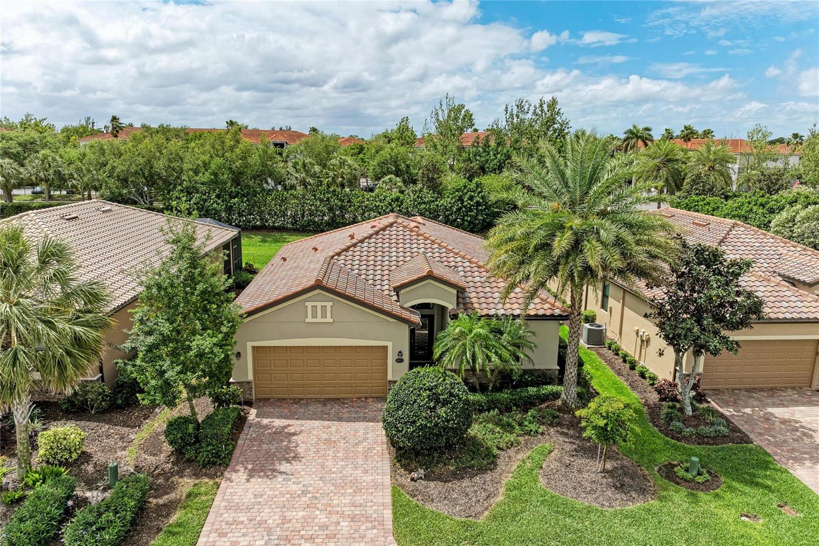 6810 Willowshire Way, FL