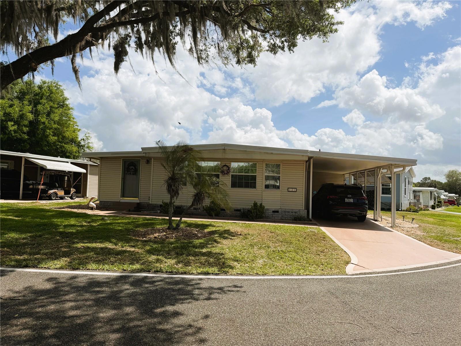 121 Azalea Trail, FL