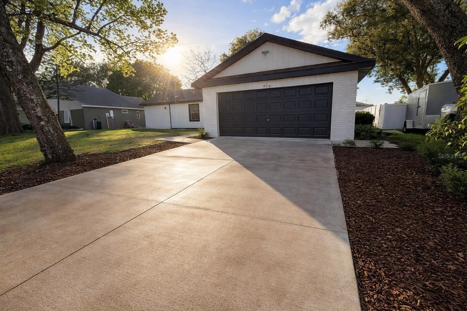 12216 Florida Woods Lane, FL