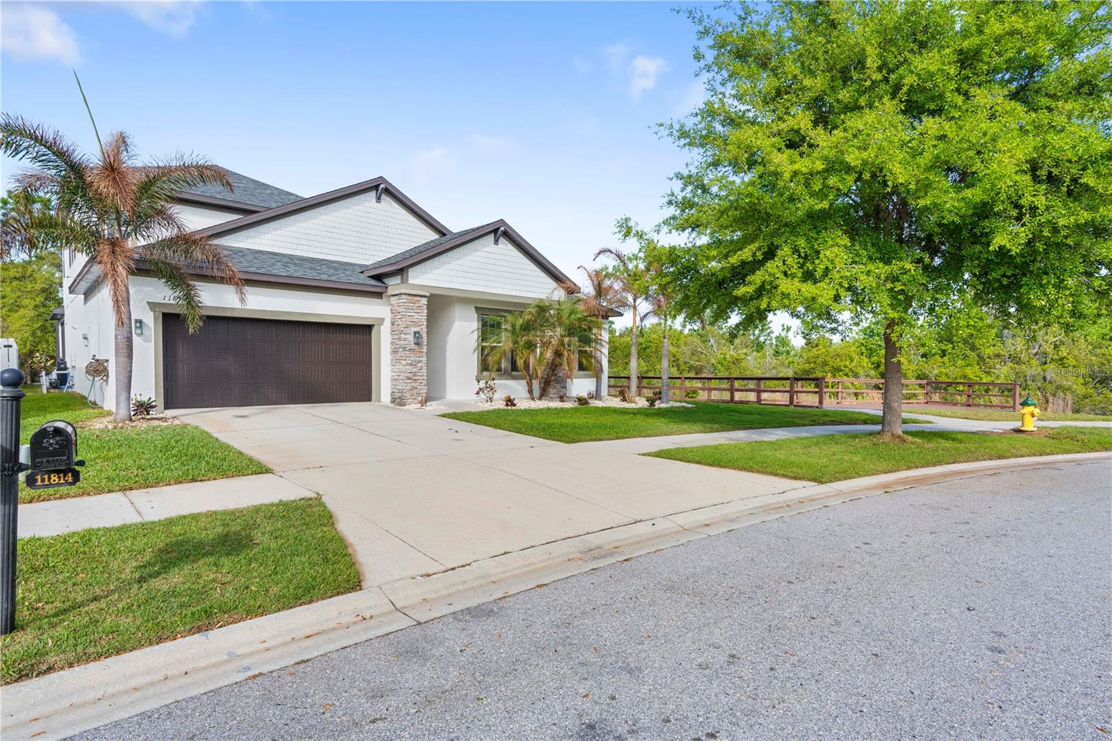 11814 Cross Vine Drive, FL