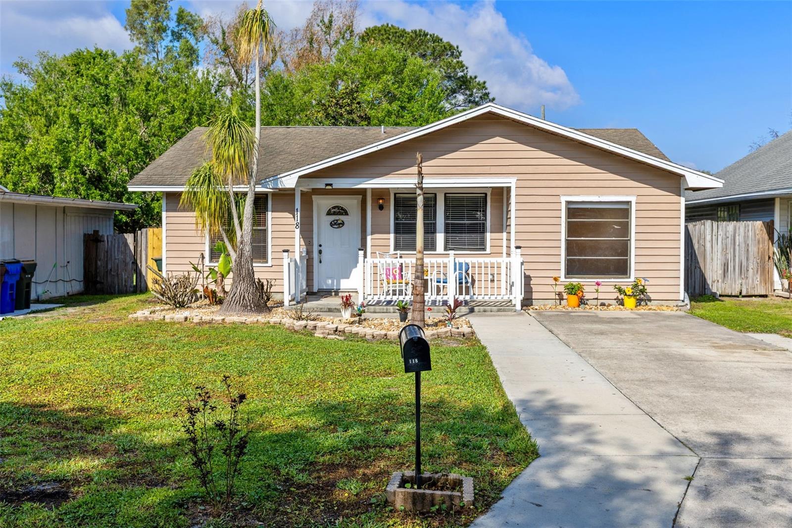 118 Georgia Ave, FL