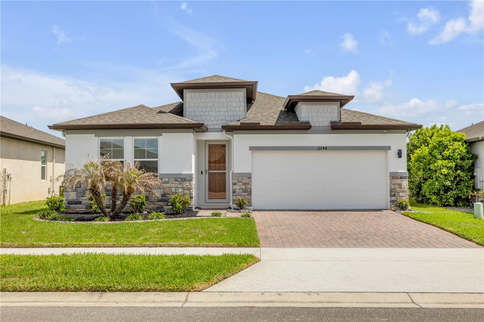 2744 Neverland Dr, FL